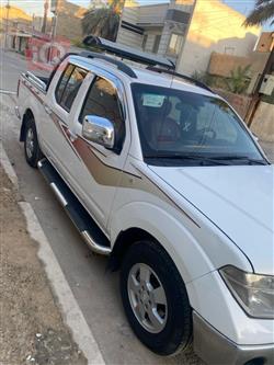 نيسان نافارا